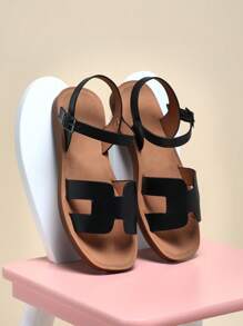 Mini mi Luxury-Inspired Kids' Buckle Strap Harness Cut Out Square Toe Vegan Leather Black Sandals – Quick-Dry Comfy Beach Shoes For Pool, Mall, Vacation