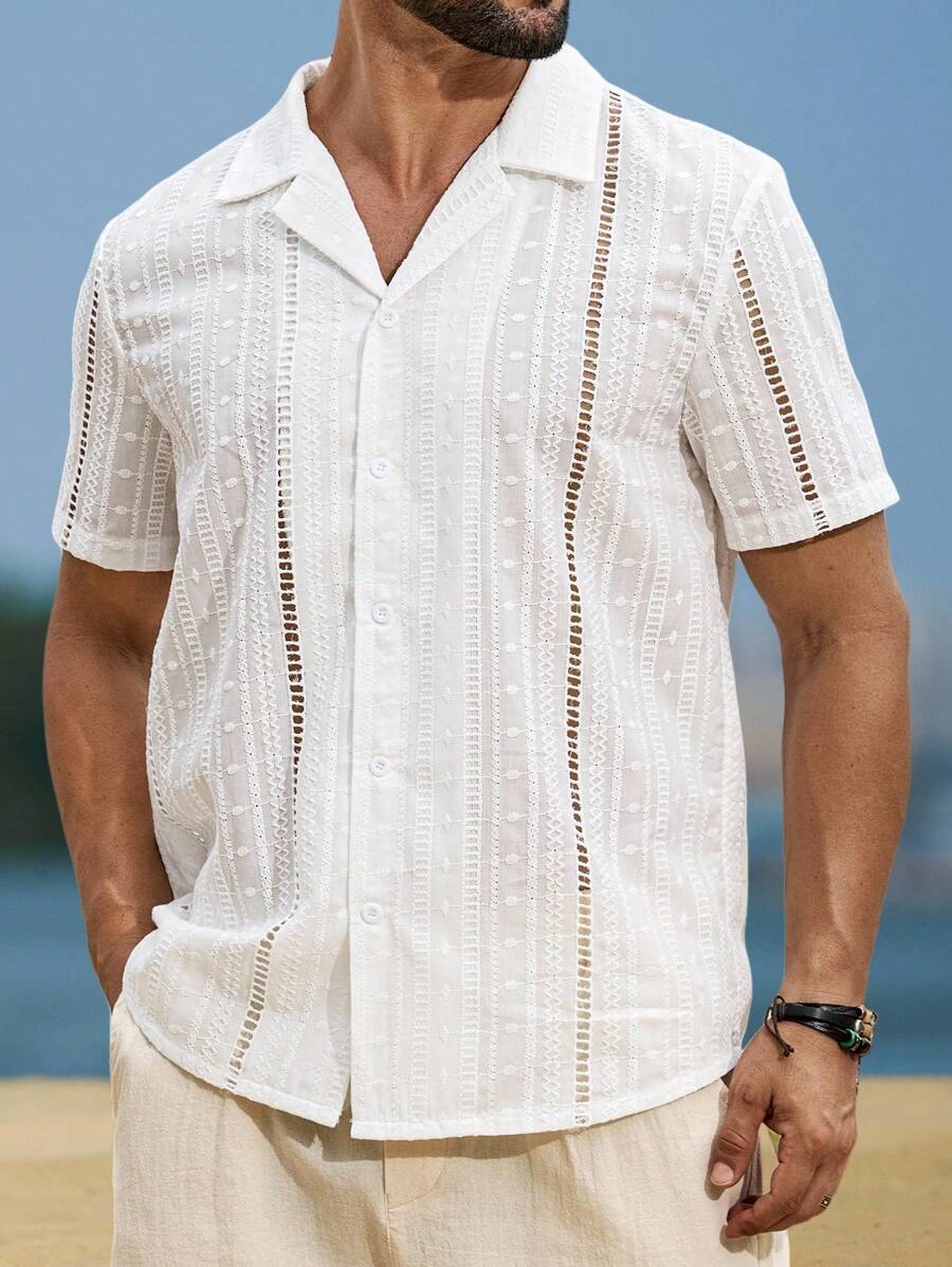 Manfinity RSRT Herren Sommer Hemd mit Kragen, Kurzarm, Einreiher, Lässig Hemd, Herren Häkelhemd, Herren Urlaubskleidung, Herren Spitzenhemd - Weiss - Übersicht 1
