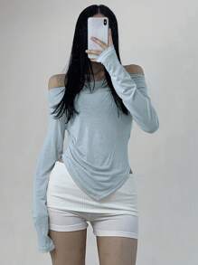 DAZY 女士秋季纯色露肩长袖不对称下摆休闲 T 恤、露肩上衣、秋季女装 - 淺藍色 - 查看 2