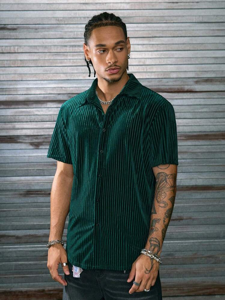 akinyan　激レア❣️ sheller ドットシャツオールインワン AXEPEAK Men Solid Button Front Shirt | SHEIN USA