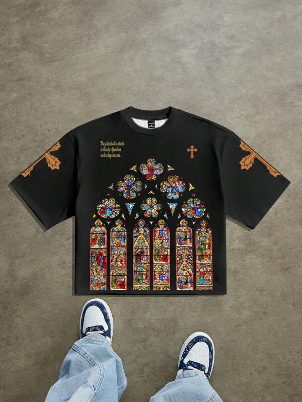 Manfinity ZONE917 Camiseta holgada de estilo callejero con estampado de cruz de iglesia para hombres