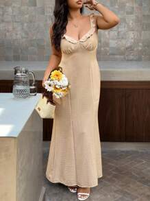 SHEIN LUNE Plus Size Women Fashion Holiday Casual Solid Color Spaghetti Strap Fish Tail Dress - Khaki - View 6