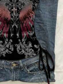 SHEIN EZwear Parte superior corta casual de mujer con estampado de alas de ángel retro punk y empuñadura fruncida con lazo delantero