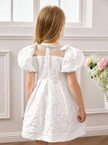 Kleine Mädchen Prinzessin Kleid, weißes strukturiertes Blumenmuster Puffärmel Tunika Kleid - Weiss - Übersicht 2