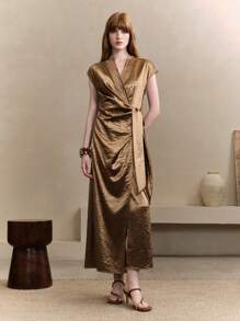 EMERY ROSE 女士纹理梭织面料扭褶设计腰部修身不对称领盖袖中长连衣裙，卡其色，女士办公室服装，女士约会夜服装，女士优雅连衣裙 - 咖啡 - 查看 6