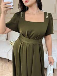 SHEIN Clasi Plus Size Women's Summer Retro Rhinestone Decor Square Neck Elegant Artistic Style French Style Dress