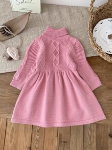 SHEIN Vestido suéter talla grande de cuello alto rosa lindo para bebé, otoño/invierno - Rosa vieja - Ver 2