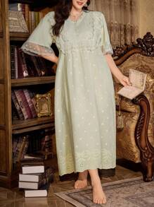 PalaceNights Robe de nuit longue de grande taille, style vintage de palais, avec broderie 3D, pour l'automne - Vert menthe - Voir 5