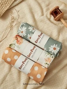 Cozy Pixies Bộ quà tặng chăn quấn trẻ sơ sinh 3 món, vải muslin mềm mại và ấm áp họa tiết hoa cúc và chấm bi, mùa xuân/hè - Nhiều màu - Xem 3