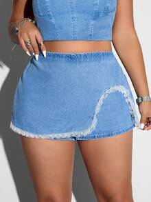SHEIN ICON Plus Size Women Casual  Lace Trim Denim Shorts Y2K - Light Wash - View 6