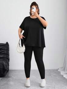 SHEIN CURVE+ Curves 大码/校服/返校服/返校大码女装春夏时尚休闲运动舒适基本百搭修身日常黑色短袖 T 恤和紧身裤两件套、裤子套装、街头服饰、机场服装、女士夏季服装、外出服装、Y2k 服装、极简主义风格、女士教堂服装 大码两件套服装 大码弹力服装 大码套装 大码服装 - 黑色 - 查看 6