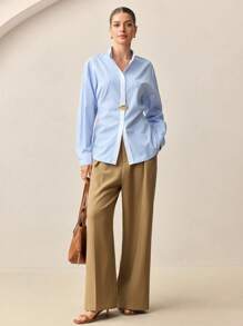 BizChic 2025 新款夏季女士商务休闲日常优雅度假海滩婚礼宾客乡村音乐节早餐机场。91S 老钱斯德哥尔摩风格美国独立日休闲工作约会女士短裤、蓝色条纹梭织衬衫、金色点缀女士衬衫 - 彩色 - 查看 7