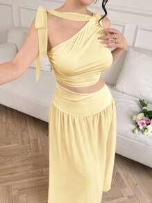 Modelyn Buttercream Asymmetrical Neck Ruched Tie-Up Camisole + High-Waist Flare Skirt 2 Pieces Set - Yellow - View 3