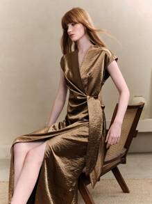 EMERY ROSE 女士纹理梭织面料扭褶设计腰部修身不对称领盖袖中长连衣裙，卡其色，女士办公室服装，女士约会夜服装，女士优雅连衣裙 - 咖啡 - 查看 8