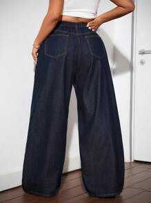 SHEIN CURVE+ Jeans di jeans casual a vita alta, con gamba larga e svasata, taglie comode per donne formose