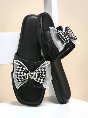 Mini mi Kids' Harness Cut Out Mesh Bow Black Slides | Breathable And Quick Dry Upper | Splash-Ready Play-To-Park Essentials