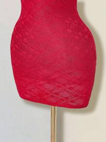 SHEIN ICON Vestido corto casual de vacaciones de puro color beige para damas, con ajuste ceñido, escote en V profundo, semi-transparente y de encaje - Beis - Ver 5