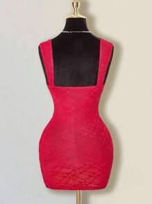 SHEIN ICON Vestido corto casual de vacaciones de puro color beige para damas, con ajuste ceñido, escote en V profundo, semi-transparente y de encaje - Beis - Ver 2