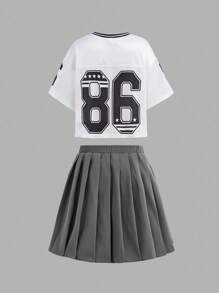 Bộ 2 món cho bé gái tuổi mới lớn: Áo thun Jersey tay ngắn in số xe đua Blockcore màu hồng & quần short ống rộng cạp chun màu trơn có chân váy xếp ly, mùa xuân/hè - Nhiều màu - Xem 2