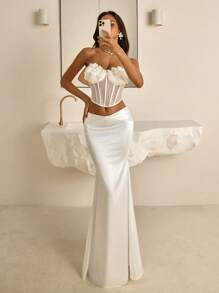 Vowa Vestido minifaldero blanco, de estilo de top de sujetador, de malla brillante y tejido de malla, con diseño floral 3D, de vanguardia, sexy y de moda, apto para discotecas, fiestas, vacaciones y cócteles.