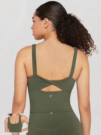 GLOWMODE Camiseta Deportiva De Featherfit™ Con Espalda Retorcida.