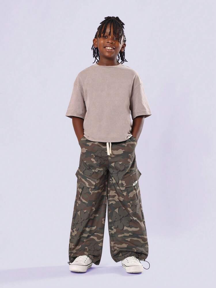 Camouflage Print Two Piece Outfit With Back Logo Tee