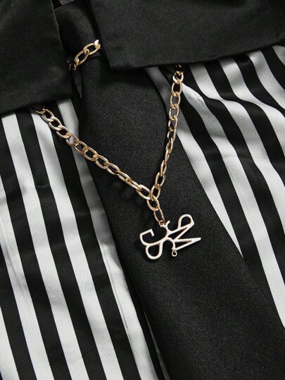 J-Fashion Retro Shibuya Y2K Baddie Striped Contrast Lace Cropped Bandeau Top (With Necktie)