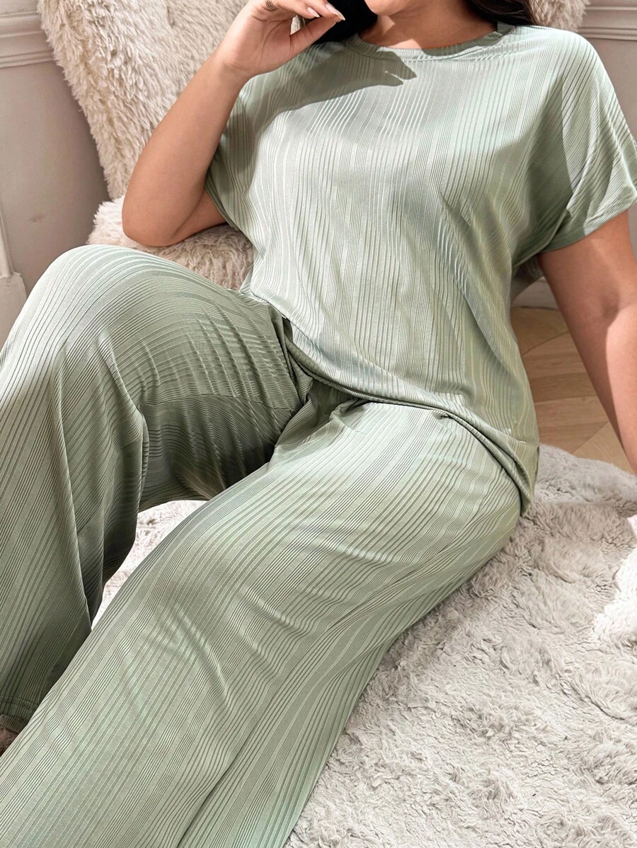 SHEIN Ribbed Soft & Skin-Friendly Casual Homewear Pajamas Set, Plus Size, Outfits - Green - View 1