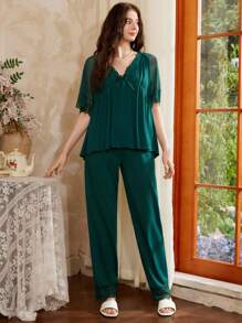 Elegant French Retro Mesh And Lace Patchwork Women Pajama Set - Dark Green - View 3