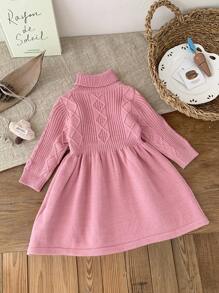 SHEIN Vestido suéter talla grande de cuello alto rosa lindo para bebé, otoño/invierno - Rosa vieja - Ver 1