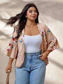SHEIN PETITE Plus Size Women Lace Patchwork Floral Print Khaki Lightweight Cardigan - Khaki - View 3