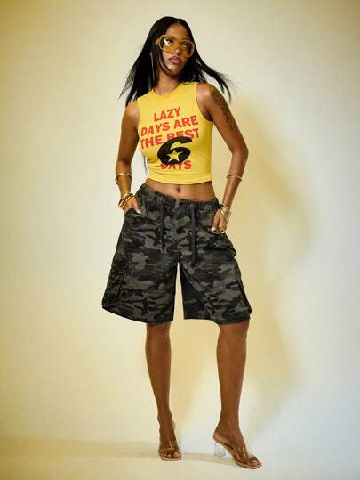 Street Life Pantaloncini in jeans a vita ultra bassa morbidi e casual con tasche cargo e fantasia mimetica, stile vintage e streetwear