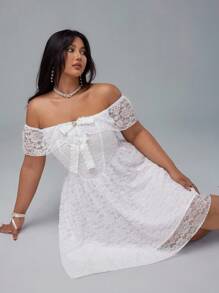 Flirla Robe à épaules dénudées, grande taille, style rétro romantique avec imprimé floral et nœud papillon, coupe évasée - Blanc - Voir 7