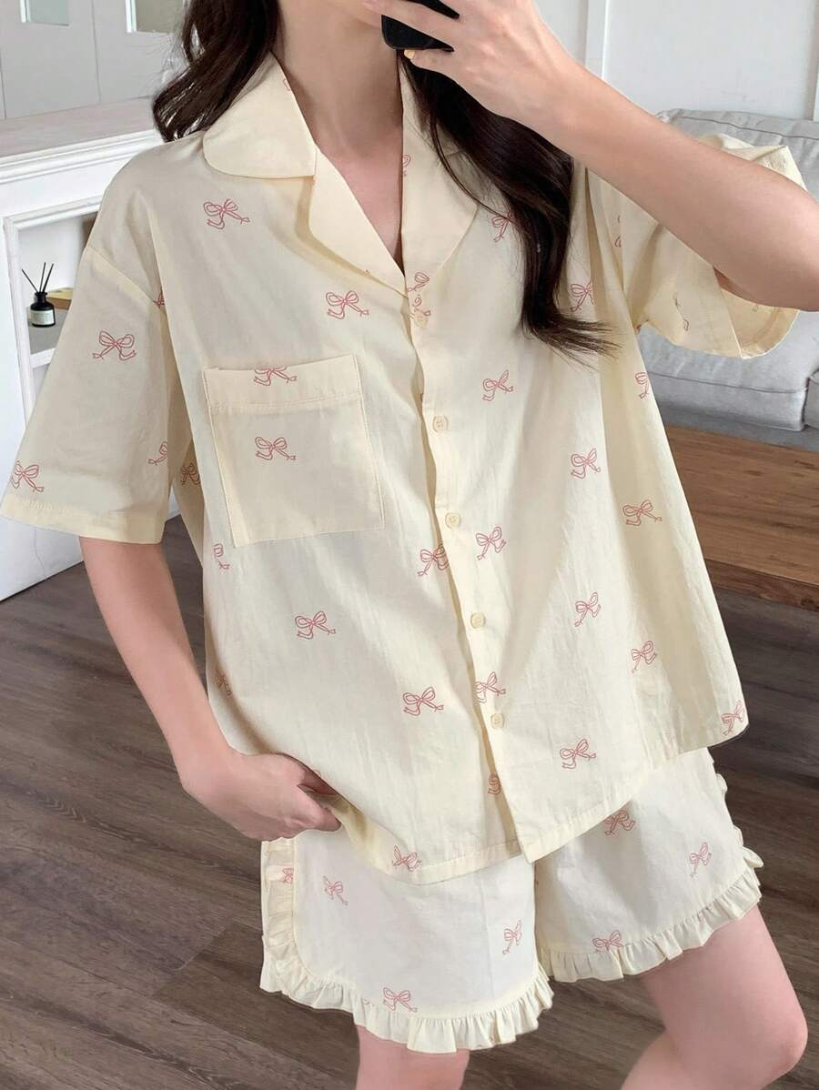 DAZY Women Bow Pattern Allover Print T-Shirt And Shorts Pajama Set