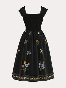 SHEIN MOD Plus Size Women's Elegant Floral Print Black Bell Sleeve Maxi Dress, Basic, Simple, Romantic, Daily, Office, Party, Music Festival, Afternoon Tea,Renalssance Dress,Teacher Dress,Homecoming Dresses, Black Floral Dress, Vintage Dress, Garden Dress, Wildflower Dress, French Dress - Black - View 3