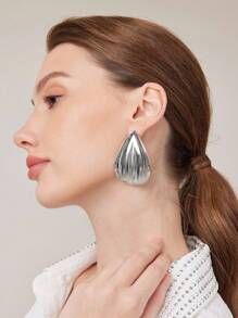 MOTF PREMIUM 1 PAIR FASHIONABLE SILVER WATER DROP SHAPED EARRINGS - Silver - View 7