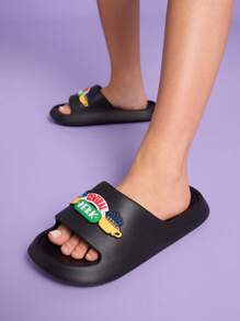 FRIENDS X SHEIN 时尚黑色男女通用拖鞋，轻质 EVA 材质，四季皆宜，适合沐浴、室内和室外使用 - 黑色 - 查看 11