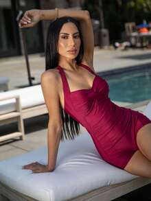 Carolina Barros 2025 Women Solid Color Halter Neck Tie Strap One-Piece One-Piece Swimsuit Style Casual Beach Swimsuit Summer - Burgundy - View 3