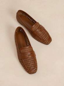 Rosivie Chaussures d'été décontractées respirantes et tissées pour femmes, ajourées, à la mode, confortables, simples, plates et à bout carré