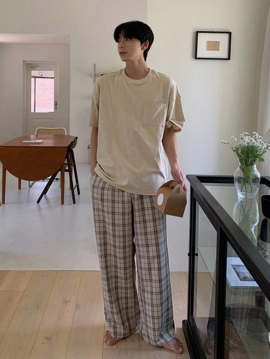 DAZY Men's Plaid Pants And T-Shirt Coordinate Home Set, Spring/Summer Pajama - Multicolor - View 1