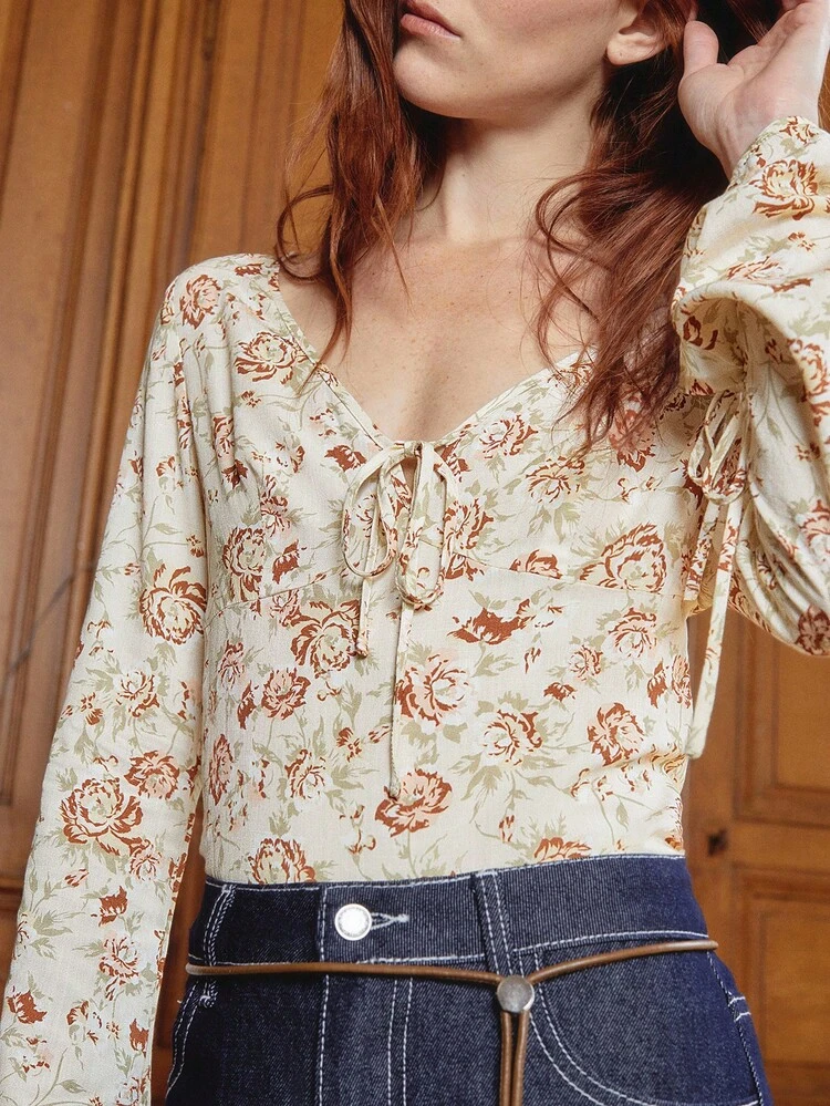 Vintage Floral Top With Front Tie And Flared Sleeves Fall Teacher Spring Summer