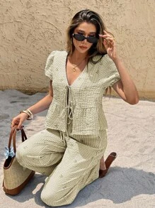 SHEIN Frenchy 女式休闲条纹印花 V 领荷叶边袖上衣和阔腿裤两件套，夏季 - 卡其色 - 查看 6