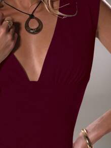 TRNVIE Women Deep V Neck Casual Tight Fitted Tops, Spring/Summer - Burgundy - View 4