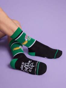 FRIENDS X SHEIN 3 pares de calcetines informales tipo media hasta el tobillo, suaves y transpirables, con diseños de dibujos animados, de color gris y negro de moda, con dedos y talones reforzados para mayor durabilidad, unisex para hombres y mujeres, aptos para todas las estaciones y a juego con cualquier atuendo