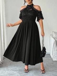Elenzga 加大码V领蕾丝拼接高弹针织面料露肩荷叶边短袖腰部收褶喇叭下摆休闲度假派对及踝连衣裙女式休闲连衣裙生日女式加大码黑色连衣裙女装女式生日 - 黑色 - 查看 6