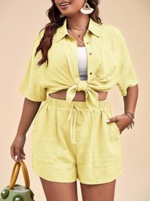 SHEIN VCAY Setelan Kasual 2 Potong untuk Wanita Ukuran Plus, Warna Polos, Lengan Longgar, Kancing Tunggal, Kemeja dan Celana Pendek, Pakaian Liburan - Kuning - View 4
