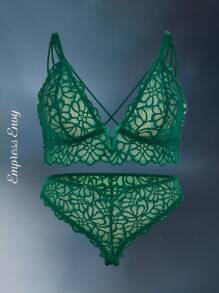 加大码性感V型钢圈蕾丝文胸和内裤两件套，法式和美式优雅魅力内衣