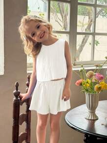 SHEIN LMoss Kids LMoss 2件套女童纯色圆领无袖上衣和短裤套装，白色连衣裙，夏季连衣裙，荷叶边连衣裙，露背连衣裙，亚麻连衣裙，荷叶边连衣裙 - 白色 - 查看 6