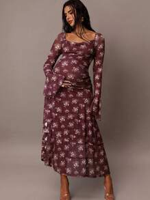 MaterniChic Váy bầu in hoa tay loe viền bèo nhún thanh lịch - Màu Đỏ Sâu - Xem 7