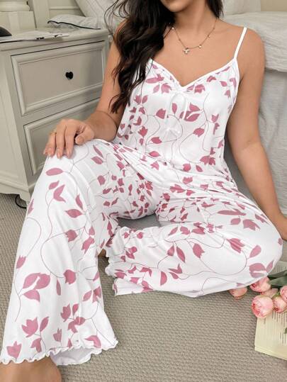 SHEIN Conjunto de pijama de punto estampado con hojas y lazo, top y pantalones de estar por casa, tallas grandes